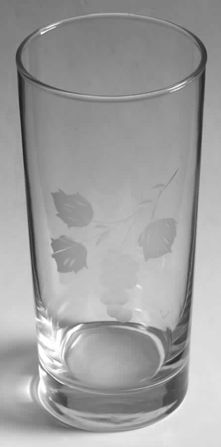 Grapevine 12 Oz Glassware Tumbler by Pfaltzgraff-1
