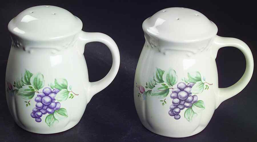 Grapevine Stove Top Salt & Pepper Set by Pfaltzgraff-1