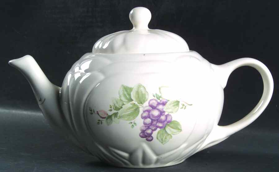 Grapevine Embossed Floral Teapot & Lid by Pfaltzgraff-1