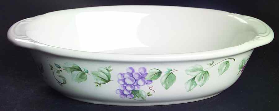 Grapevine 8" Oval Baker by Pfaltzgraff-1