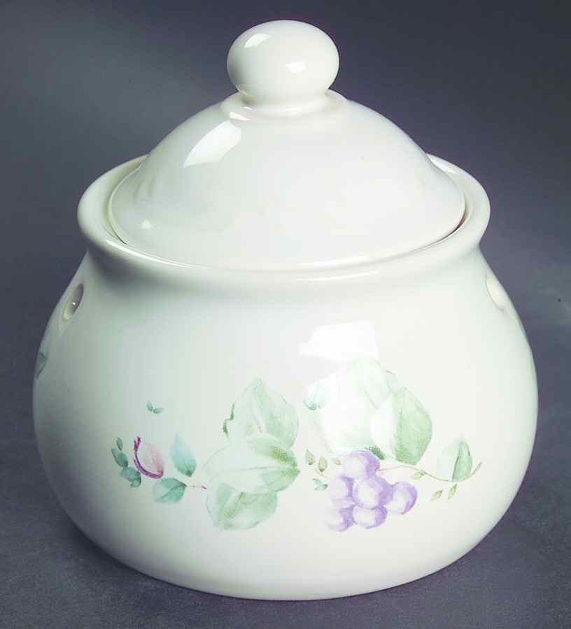 Grapevine Garlic Keeper & Lid by Pfaltzgraff-1