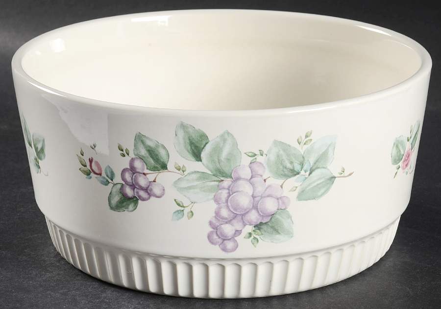 Grapevine 7" Round Baker by Pfaltzgraff-1