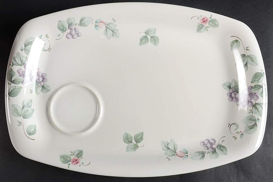 Grapevine Barbeque Plate by Pfaltzgraff-1