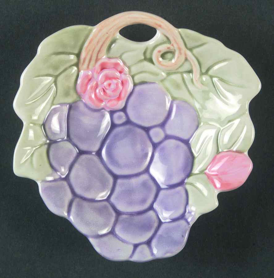 Grapevine Embossed Side Dish by Pfaltzgraff-1
