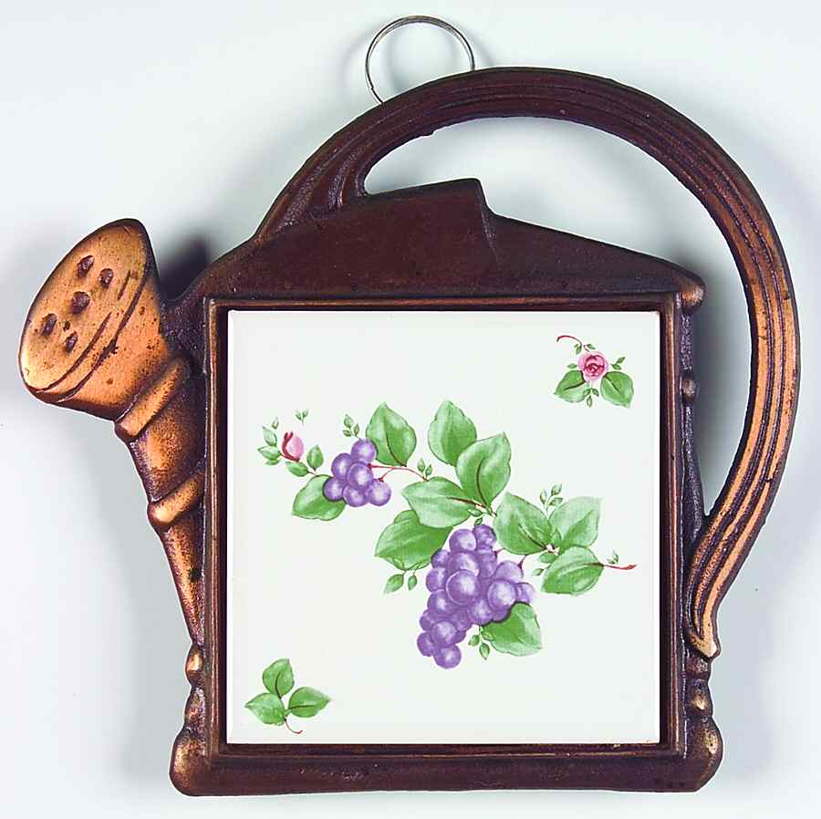 Grapevine Metal Trivet by Pfaltzgraff-1