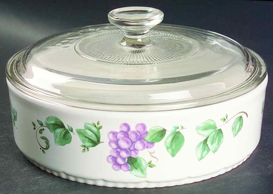 Grapevine 1 Quart Round Covered Baker by Pfaltzgraff-1
