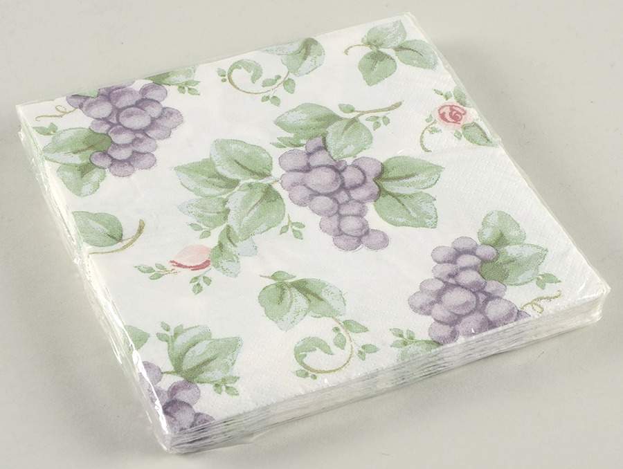 Grapevine Package of Paper Luncheon Napkins by Pfaltzgraff-1