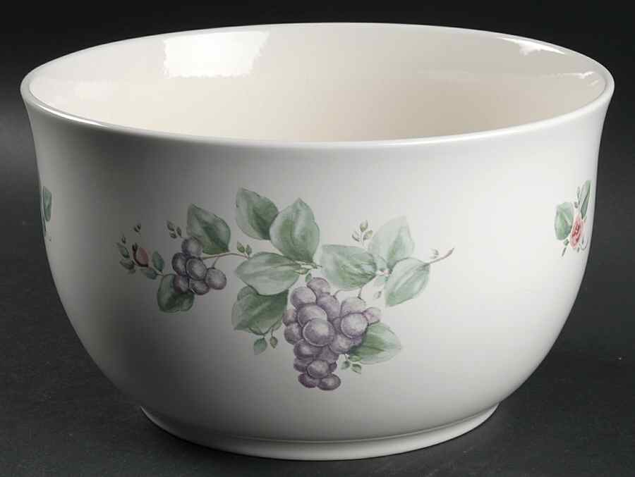 Grapevine 9" Salad Serving Bowl by Pfaltzgraff-1