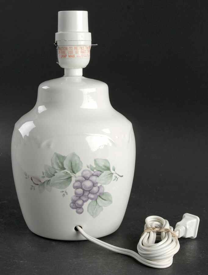 Grapevine Ginger Jar Accent Lamp No Shade by Pfaltzgraff-1