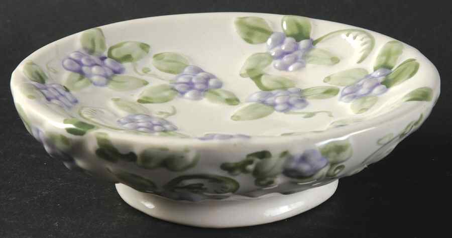 Grapevine Soap Dish by Pfaltzgraff-1