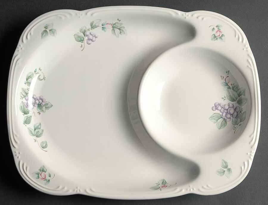 Grapevine 12" Rectangular Snack Tray by Pfaltzgraff-1