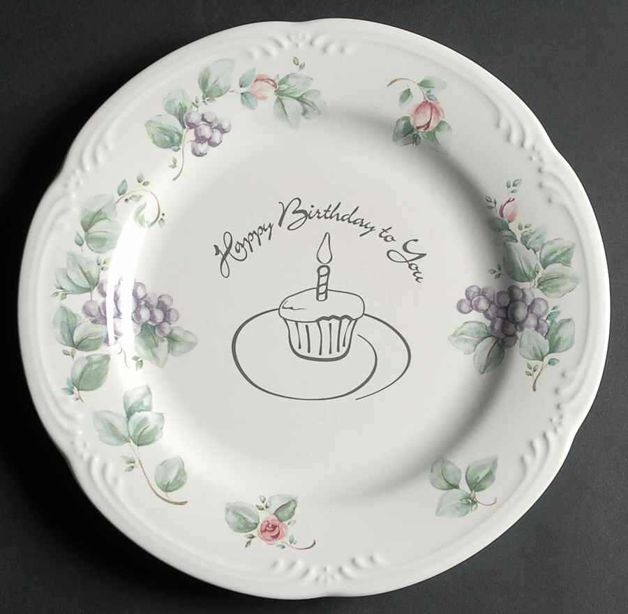 Grapevine Happy Birthday Cake Plate by Pfaltzgraff-1