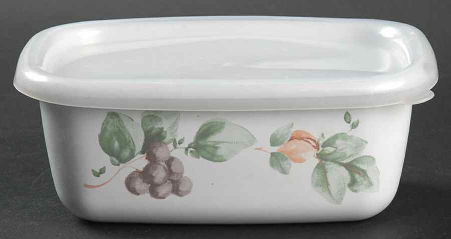 Grapevine 6" Metal Rectangular Baker W/Plastic Lid by Pfaltzgraff-1