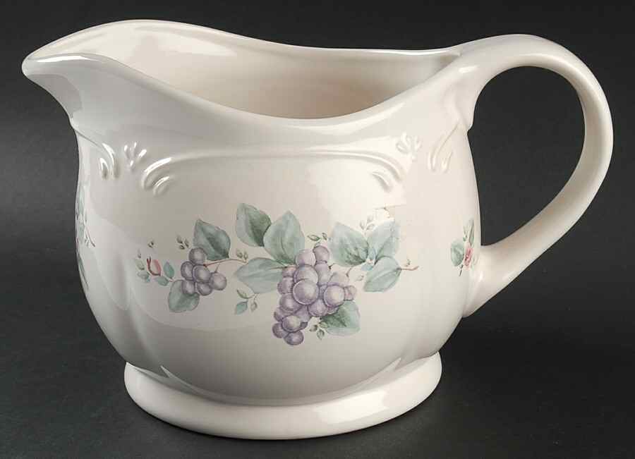 Grapevine Batter Bowl by Pfaltzgraff-1