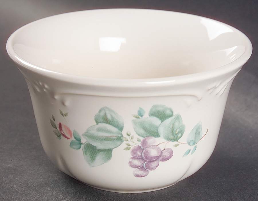 Grapevine Dessert Bowl by Pfaltzgraff-1