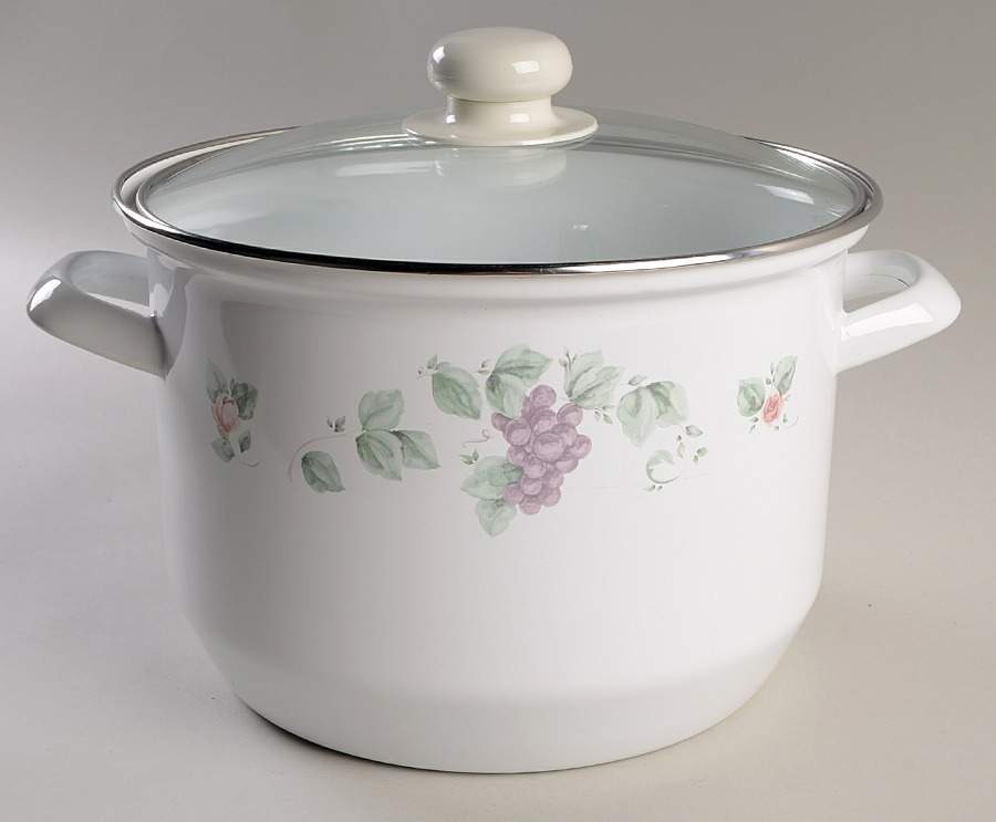 Grapevine 8 Quart Metal Stockpot & Metal Lid by Pfaltzgraff-1