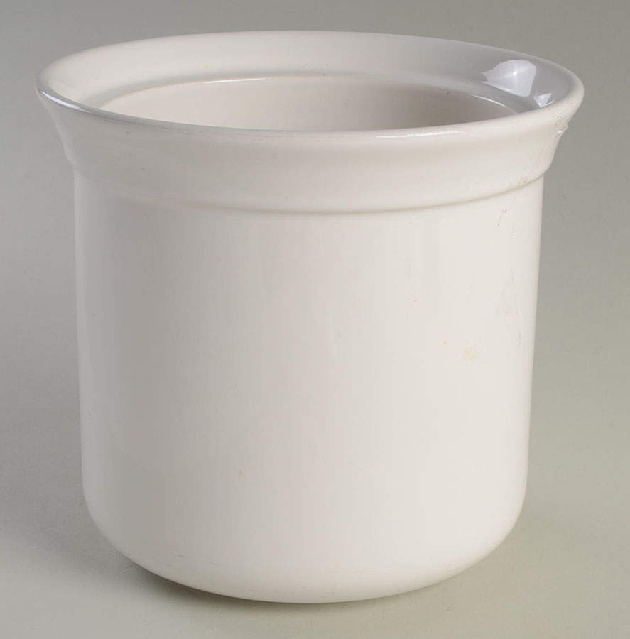 Hearth Medium Canister No Lid by Pfaltzgraff-1
