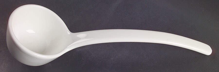 Hearth Tureen Ladle by Pfaltzgraff-1
