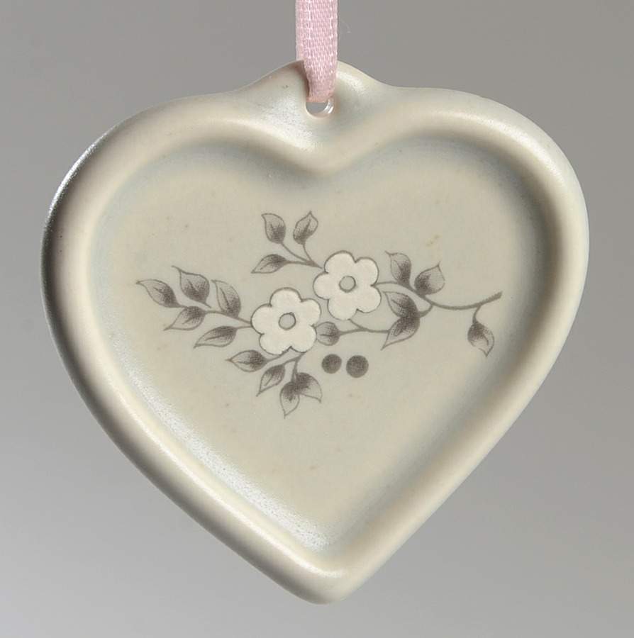 Heirloom Heart Ornament by Pfaltzgraff-1