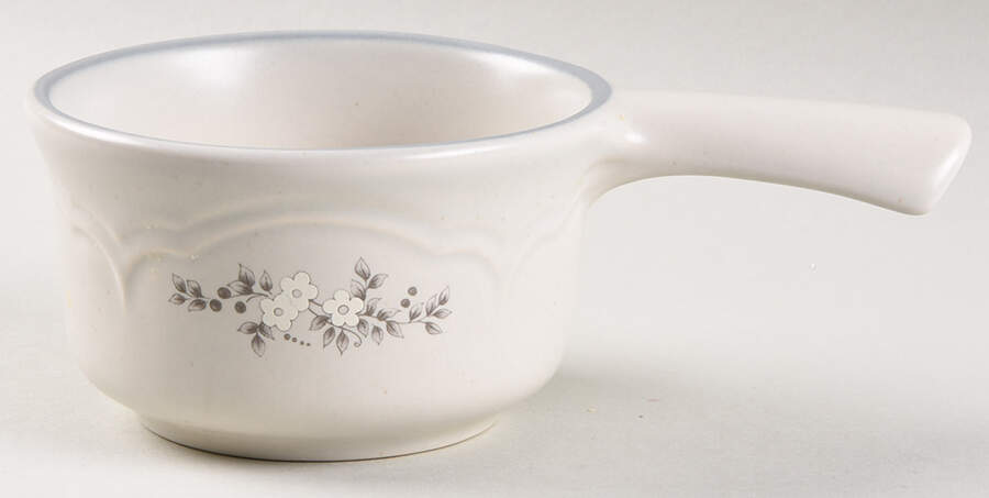 Heirloom One Stick Handled Soup/Snack Bowl (use with SNTR11) by Pfaltzgraff-1