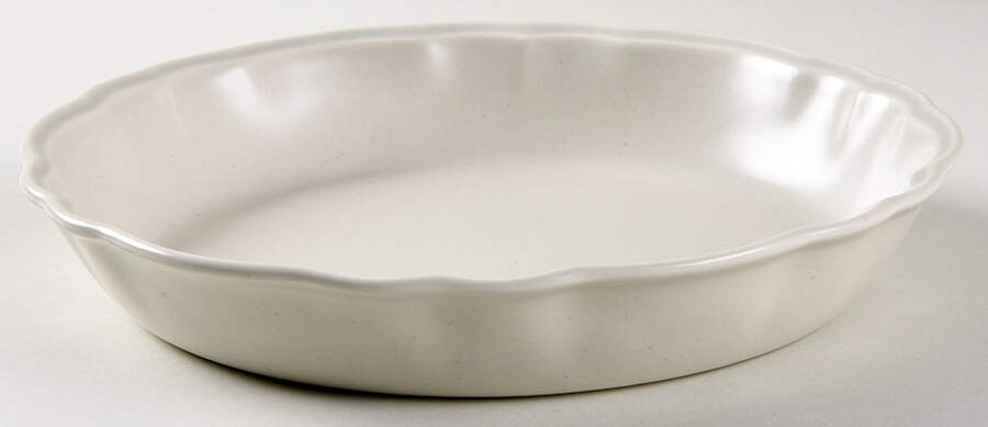 Heirloom 9" Pie Baking Plate by Pfaltzgraff-1