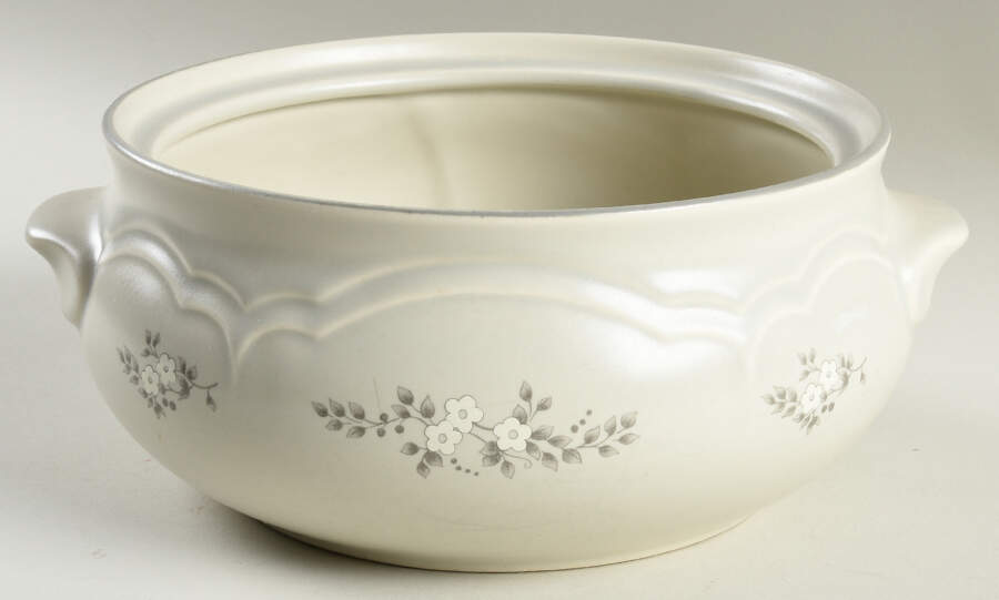 Heirloom 2 Qt Round Covered Casserole No Lid by Pfaltzgraff-1
