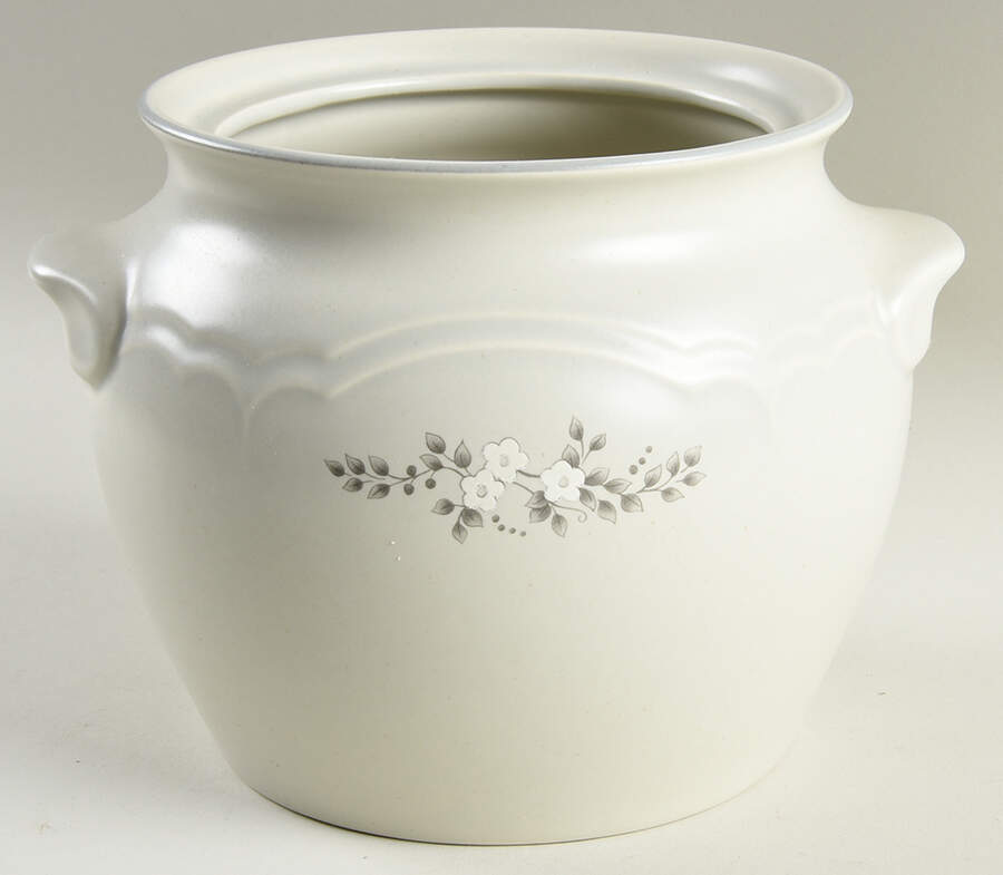 Heirloom Bean Pot No Lid by Pfaltzgraff-1