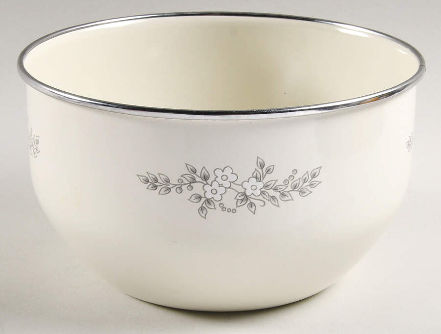 Heirloom 7 1/4" Metal Bowl by Pfaltzgraff-1