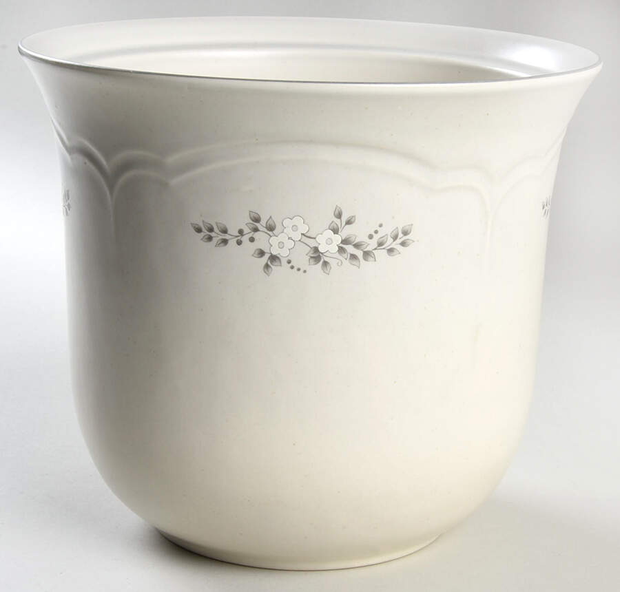 Heirloom Extra Large Canister No Lid by Pfaltzgraff-1