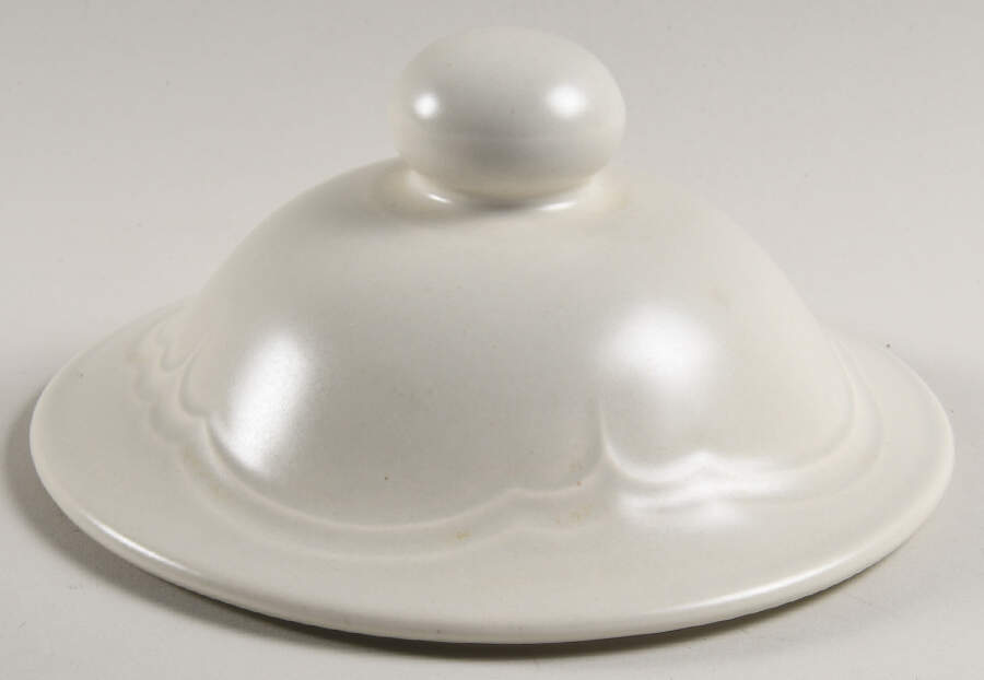 Heirloom Lid for Cookie Jar by Pfaltzgraff-1