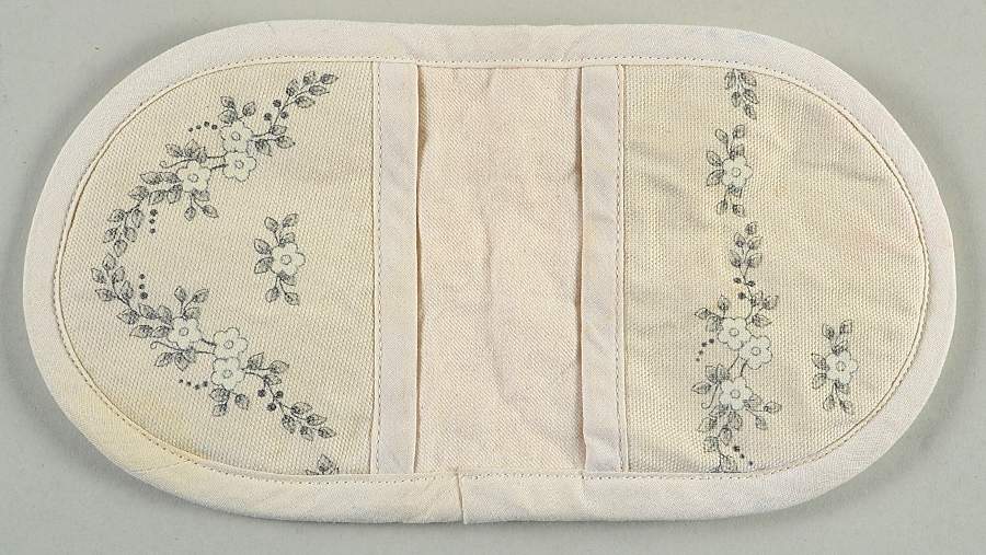 Heirloom Cloth Grabbitz by Pfaltzgraff-1