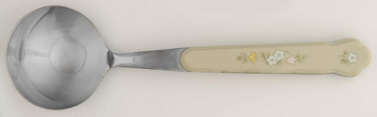 Heirloom Gravy Ladle with Stainless Bowl by Pfaltzgraff-1