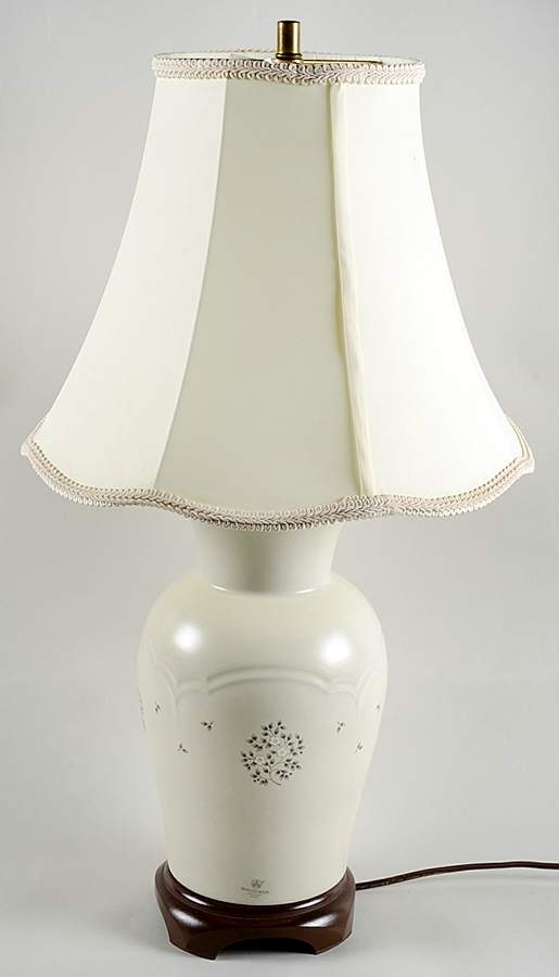 Heirloom 25" Electric Lamp & Shade by Pfaltzgraff-1