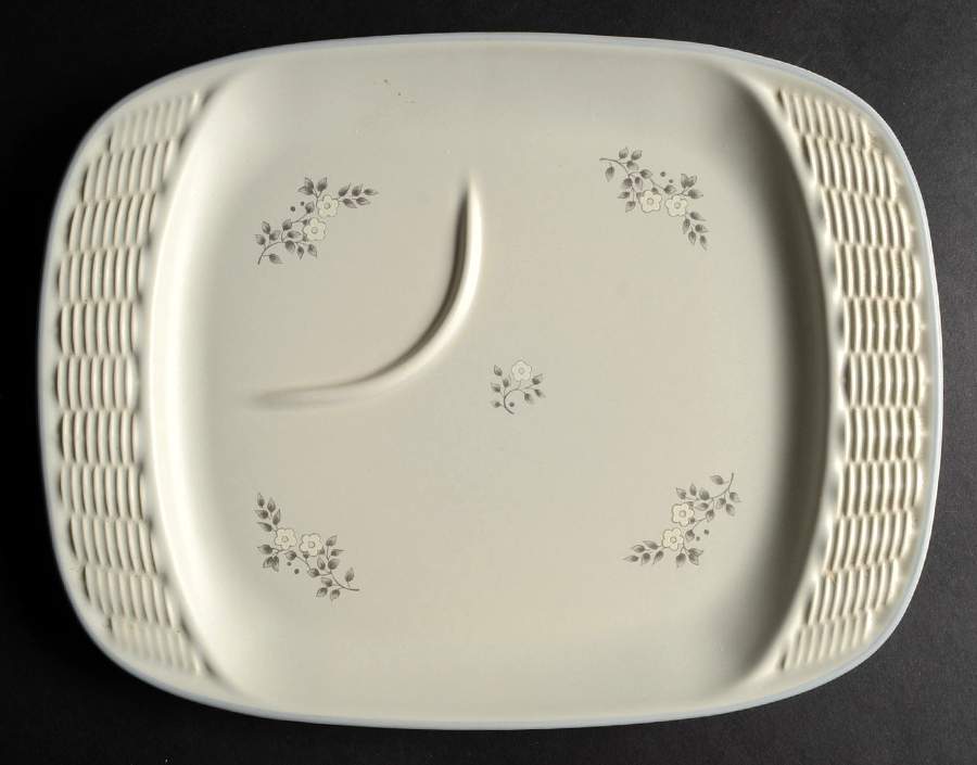 Heirloom 11" Rectangular Snack Tray by Pfaltzgraff-1