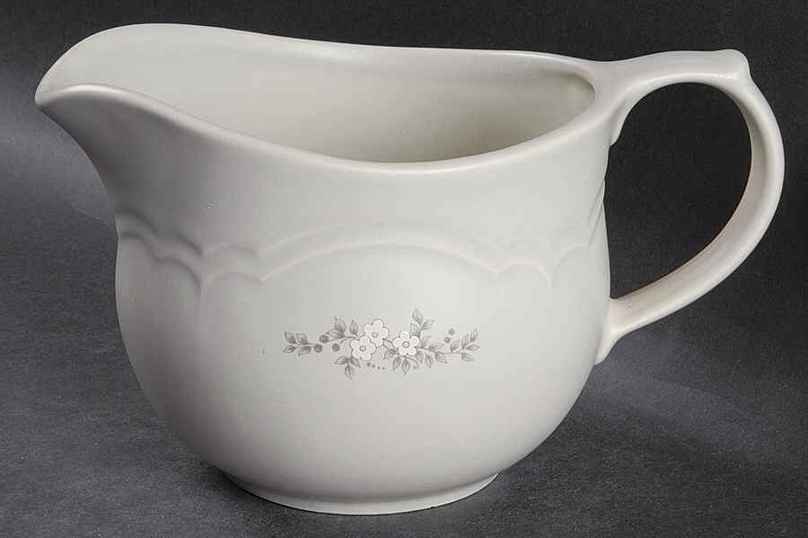 Heirloom Mini Batter Bowl by Pfaltzgraff-1