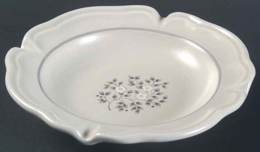 Heirloom 6" Ashtray by Pfaltzgraff-1