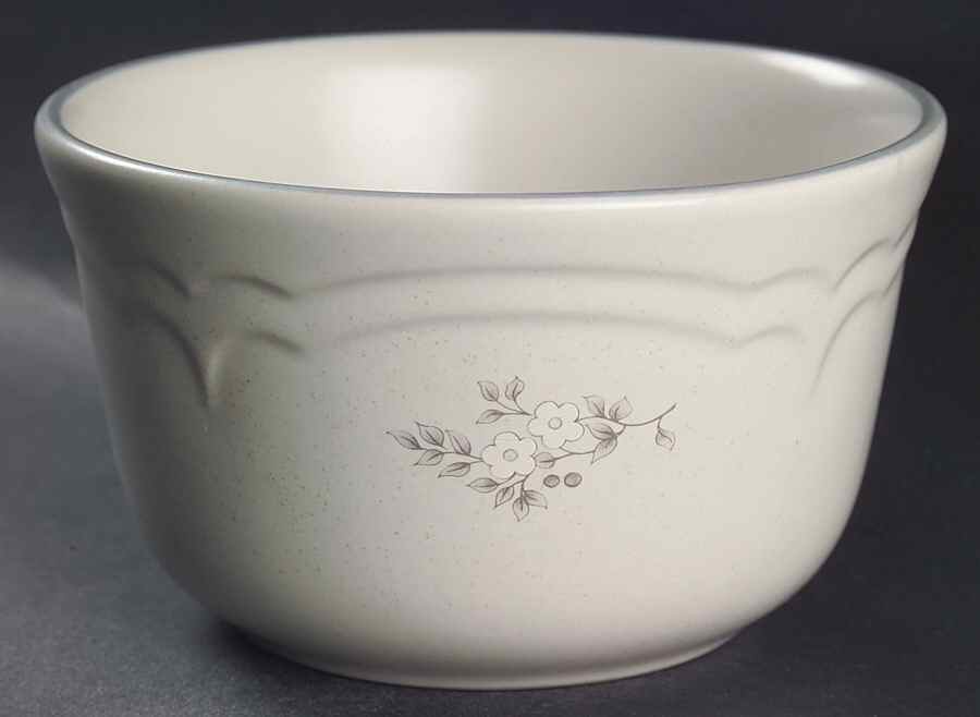 Heirloom Deep Dessert Bowl by Pfaltzgraff-1