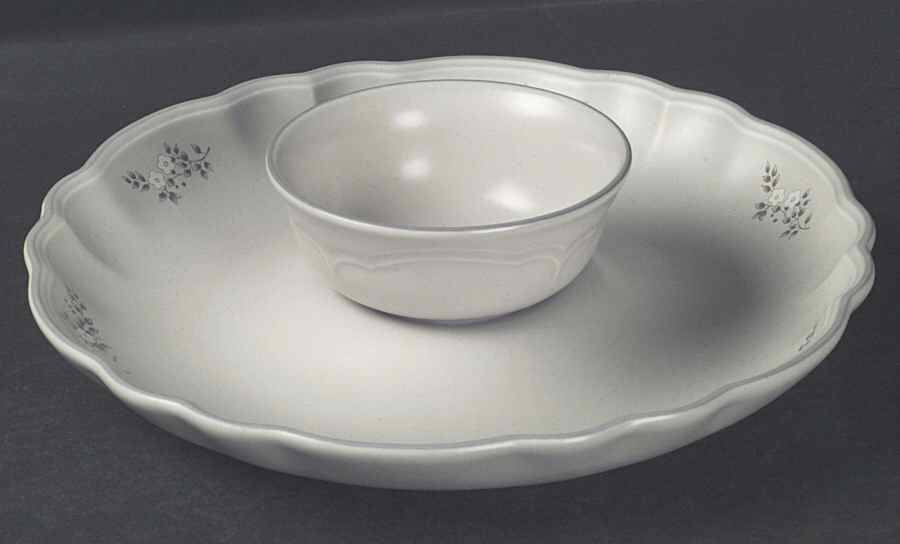 Heirloom (2 Piece) Chip & Dip Set by Pfaltzgraff-1