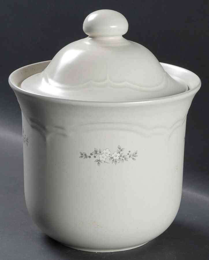 Heirloom Medium Canister & Lid by Pfaltzgraff-1