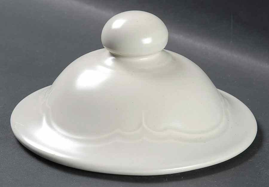 Heirloom Lid for Medium Canister by Pfaltzgraff-1