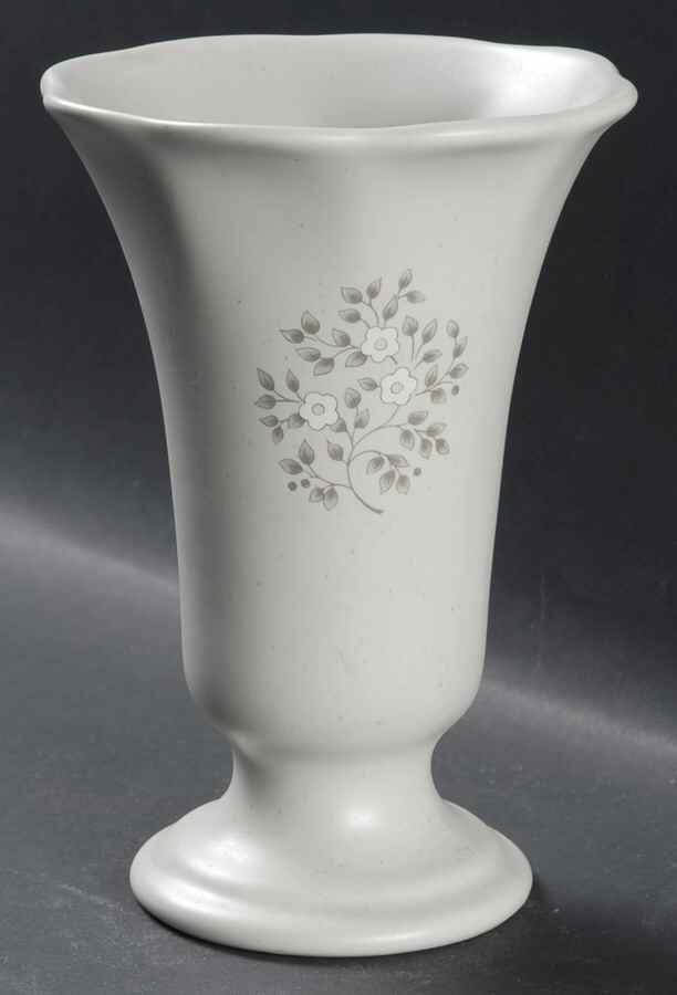 Heirloom Tall Ice Cream Server by Pfaltzgraff-1
