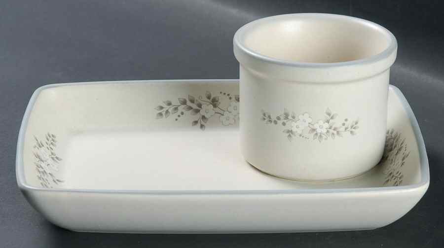 Heirloom Individual Dipper Set (Bowl and Tray) by Pfaltzgraff-1