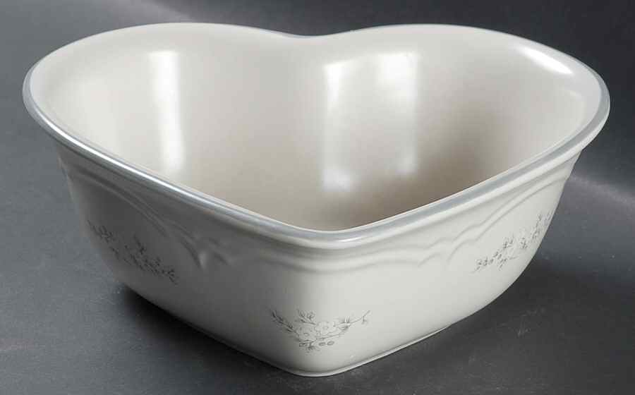 Heirloom 8" Heart Shaped Bowl by Pfaltzgraff-1