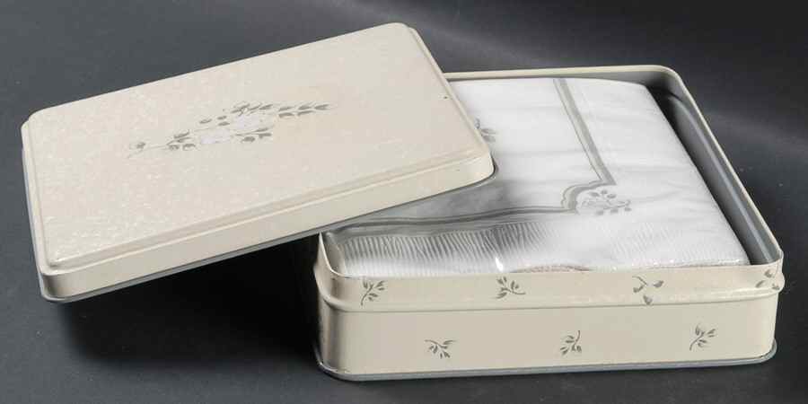 Heirloom 5" Square Metal Napkin Box W/Napkins by Pfaltzgraff-1
