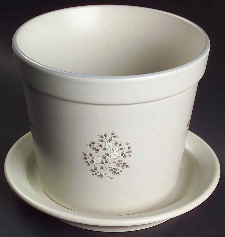 Heirloom 6" Flower Pot & Underplate by Pfaltzgraff-1