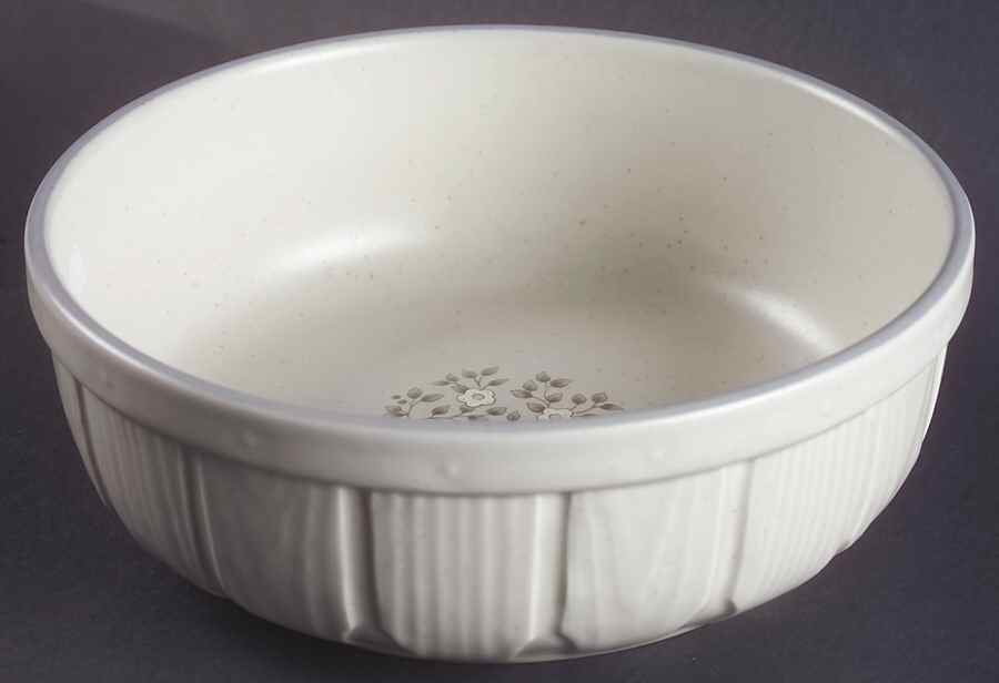 Heirloom 7" 1 Quart Harvest Bowl by Pfaltzgraff-1