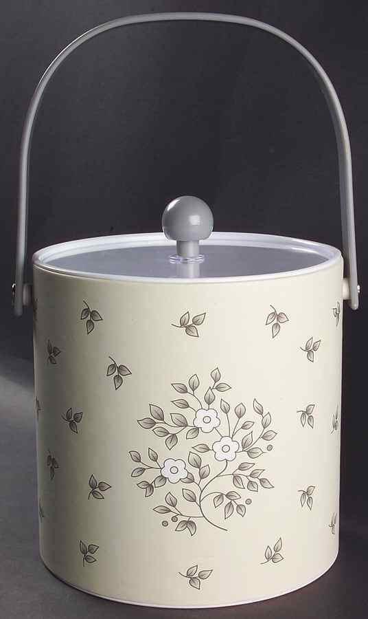 Heirloom Plastic Ice Bucket & Lid by Pfaltzgraff-1