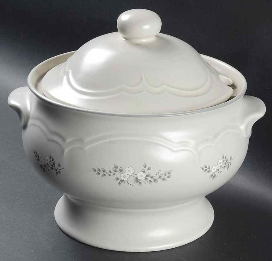 Heirloom Tureen &  Lid by Pfaltzgraff-1