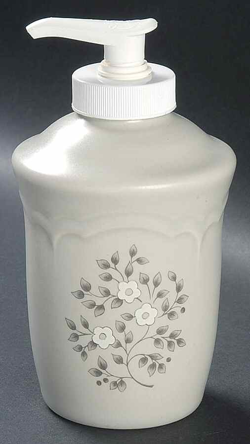 Heirloom Lotion Dispenser by Pfaltzgraff-1