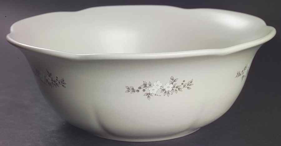 Heirloom Party Bowl by Pfaltzgraff-1